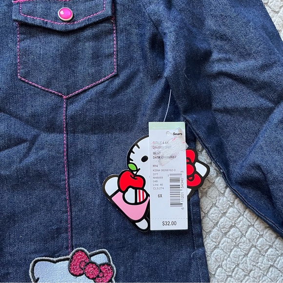 NWT Hello kitty button up - Picture 2 of 10